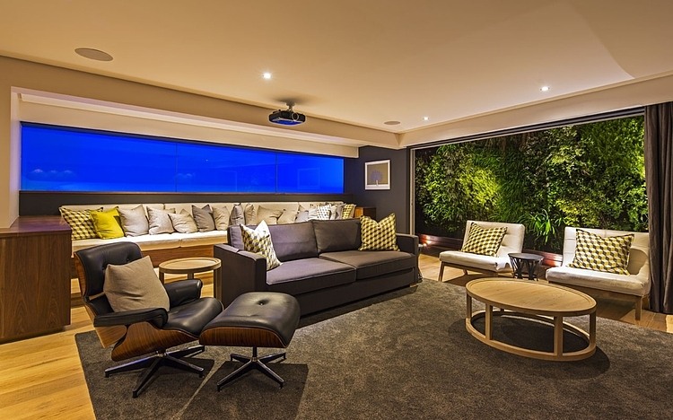 Albizia House by Metropole Architects