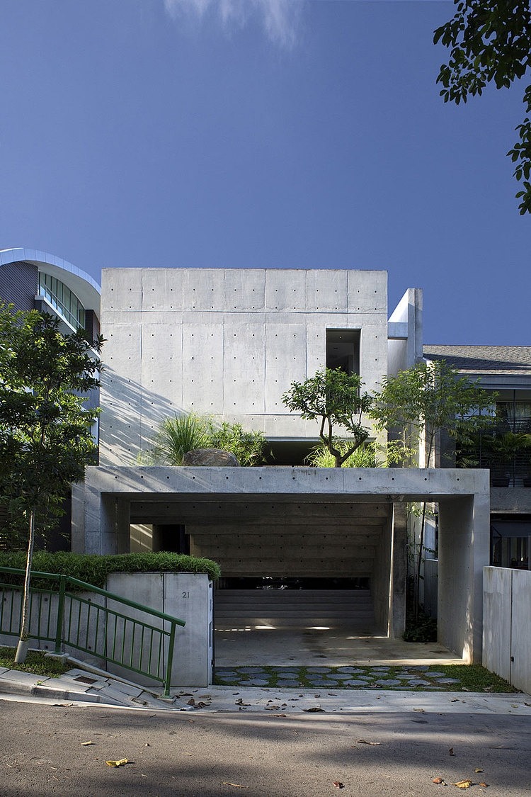 Namly House by Chang Architects