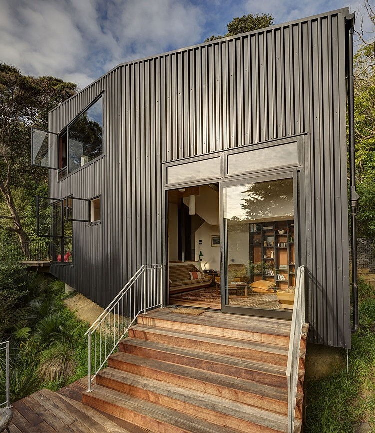 Blackpool House by Glamuzina Paterson Architects