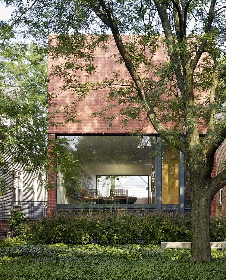 Claremont House by Brininstool + Lynch