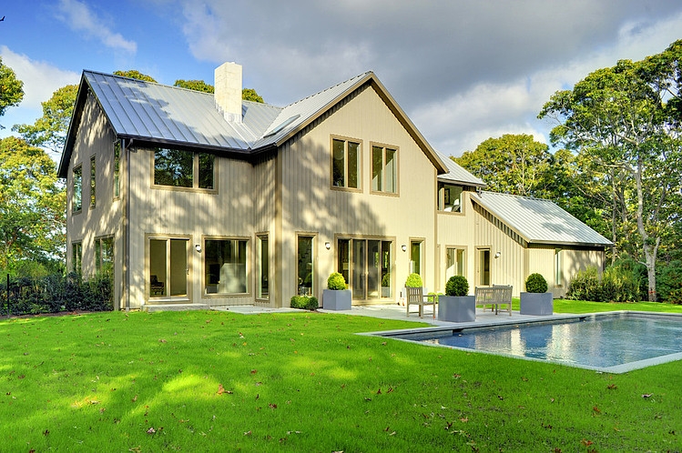 Contemporary Barn Home by Yankee Barn Homes