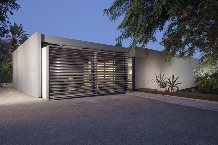Sessa Residence by Jones, Partners: Architecture