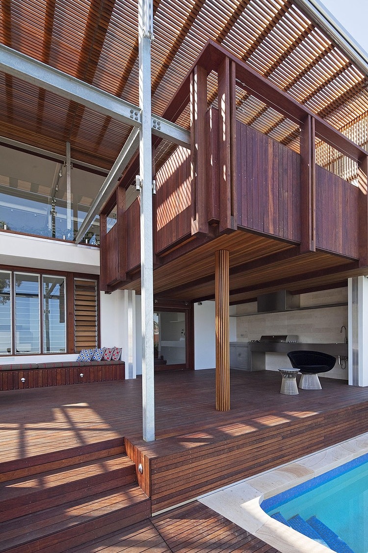 Tennyson Point Residence by CplusC Architectural Workshop