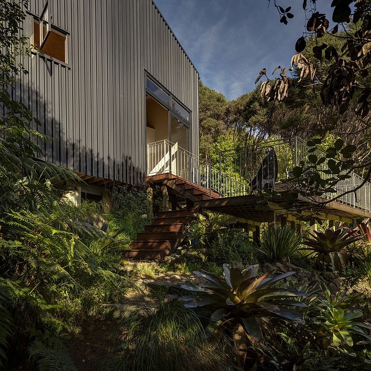 Blackpool House by Glamuzina Paterson Architects