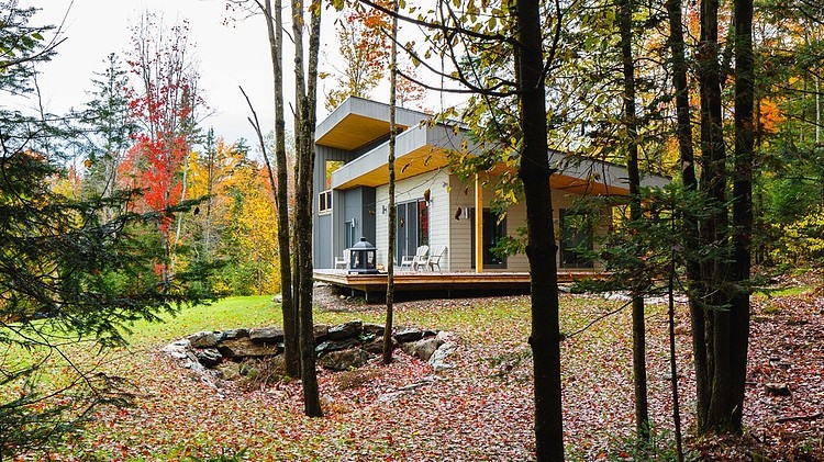 Chalet Bolton-Est by Atelier Boom Town