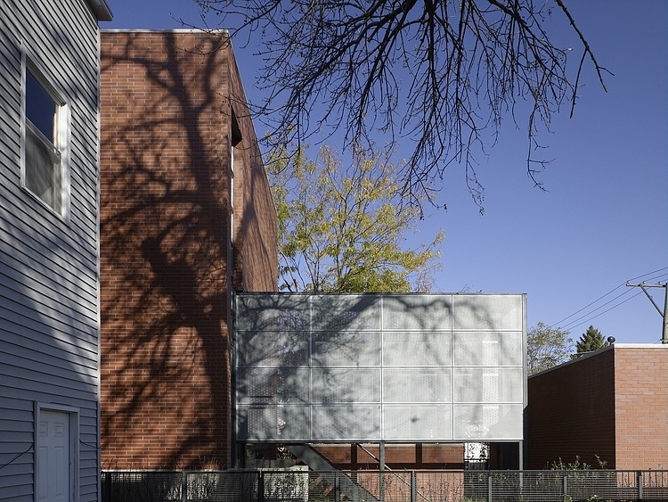 Claremont House by Brininstool + Lynch