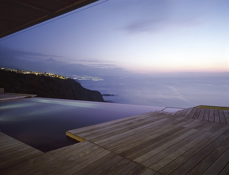 Jardin del Sol House by CA+A Architects
