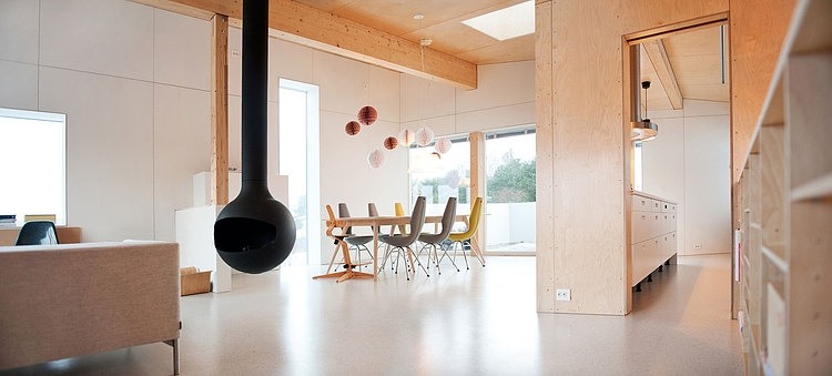 The Polite House by JVA