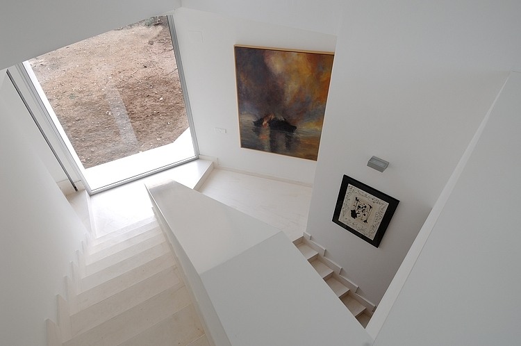 Valdemorillo House by Otto Medem Arquitectura