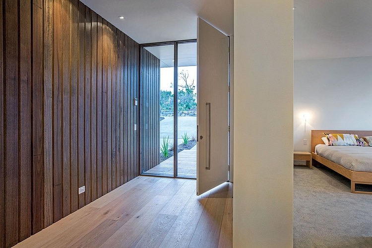 Blairgowrie Residence by InForm Design & Pleysier Perkins