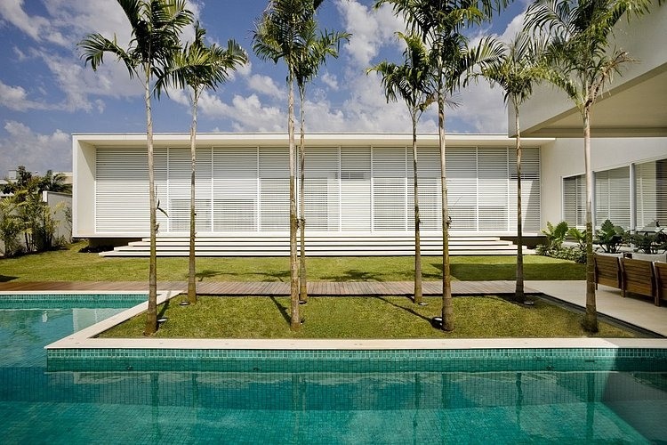 Casa do Patio by Leo Romano
