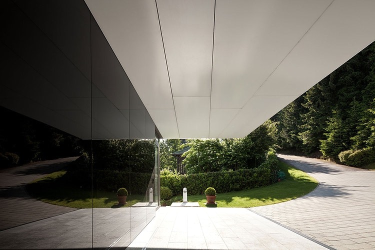 Lakeside House by Spado Architects