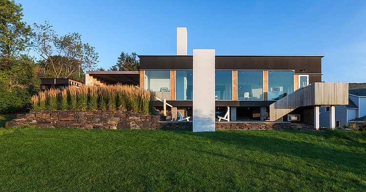 Hall House by Salmela Architect