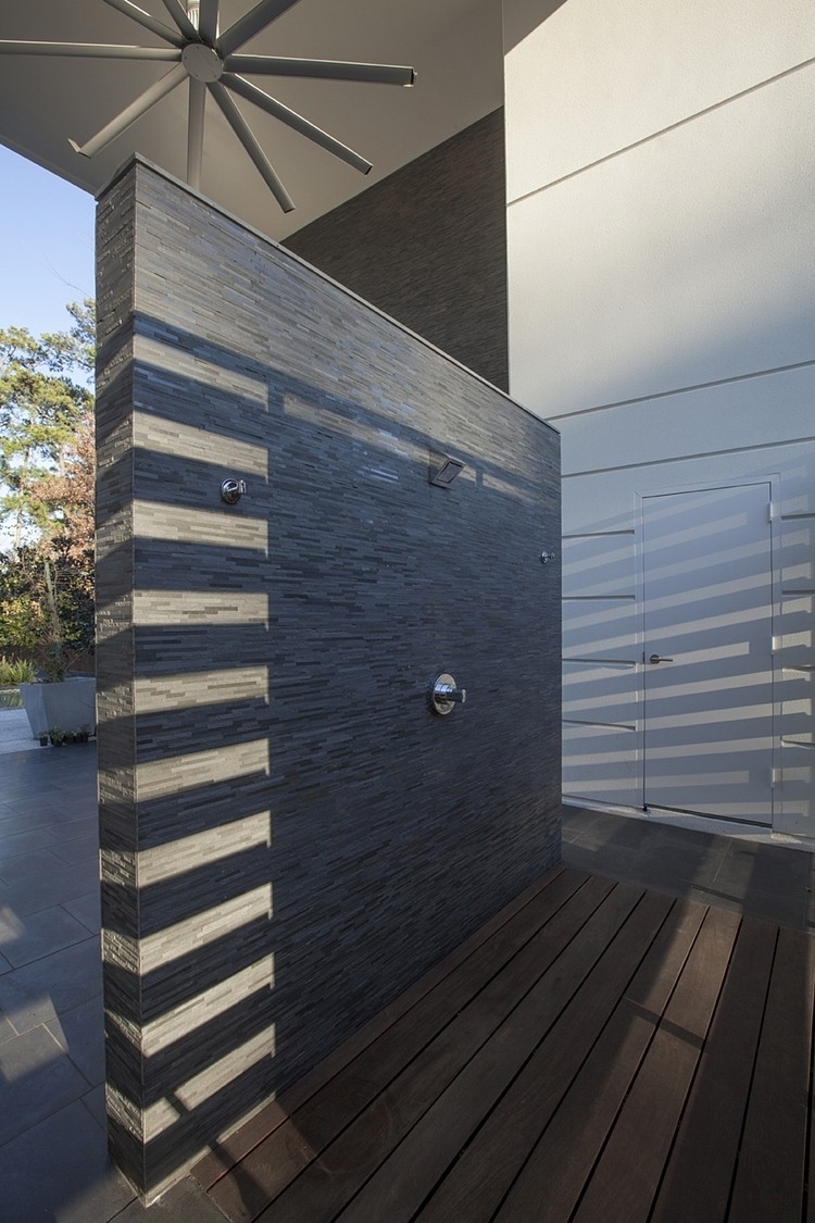 King Residence by MC2 Architectural Studio