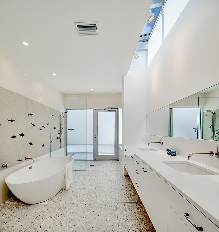 Sky House by Guy Peterson Office for Architecture