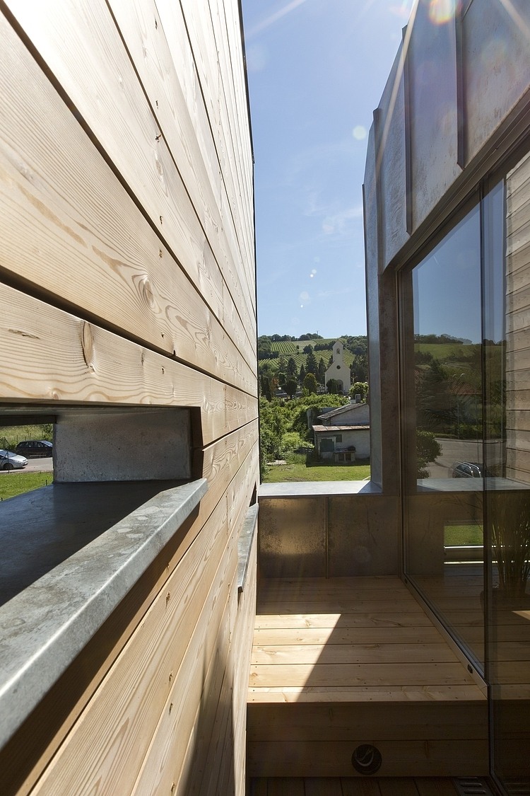 House W by Lostinarchitecture