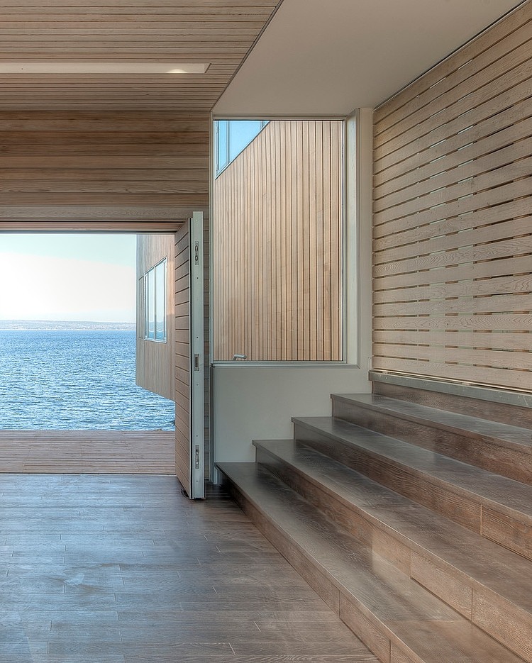 Two Hull House by MacKay-Lyons Sweetapple Architects