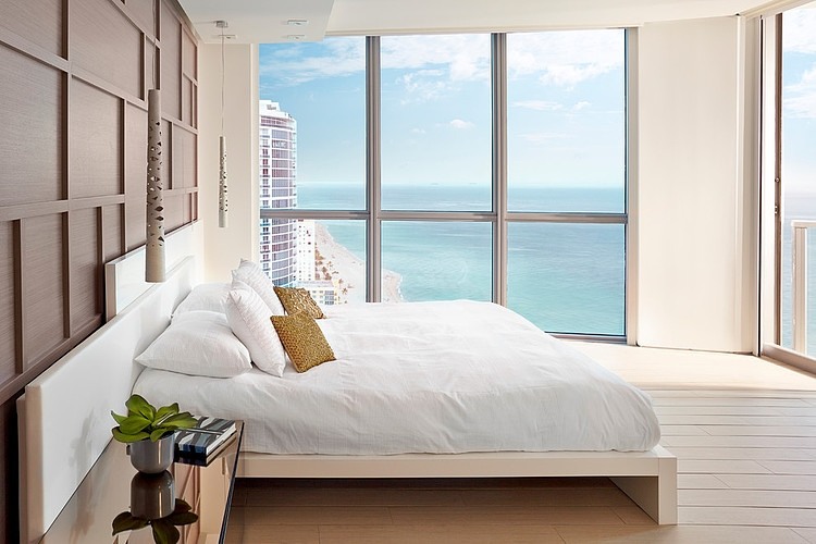 Miami Ocean Getaway by BBH Design Studio