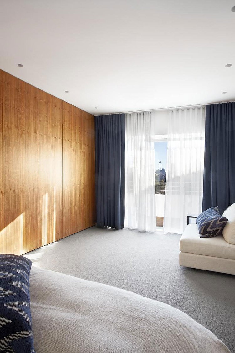 Bellevue Hill by Rolf Ockert Design
