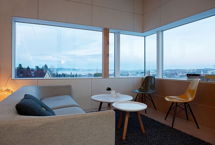 The Polite House by JVA