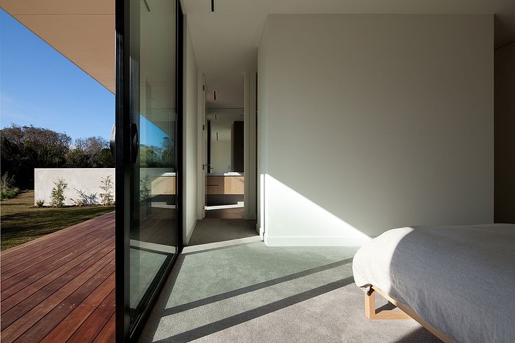 Blairgowrie Residence by InForm Design & Pleysier Perkins