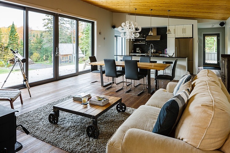Chalet Bolton-Est by Atelier Boom Town