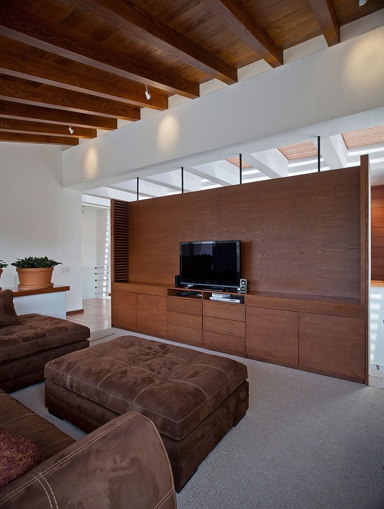 Encinos II by Almazán y Arquitectos Asociados