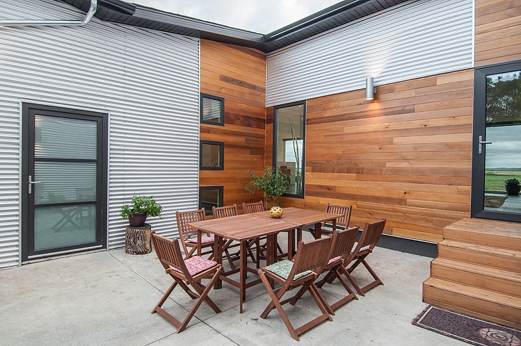 U Residence by 641 Homes