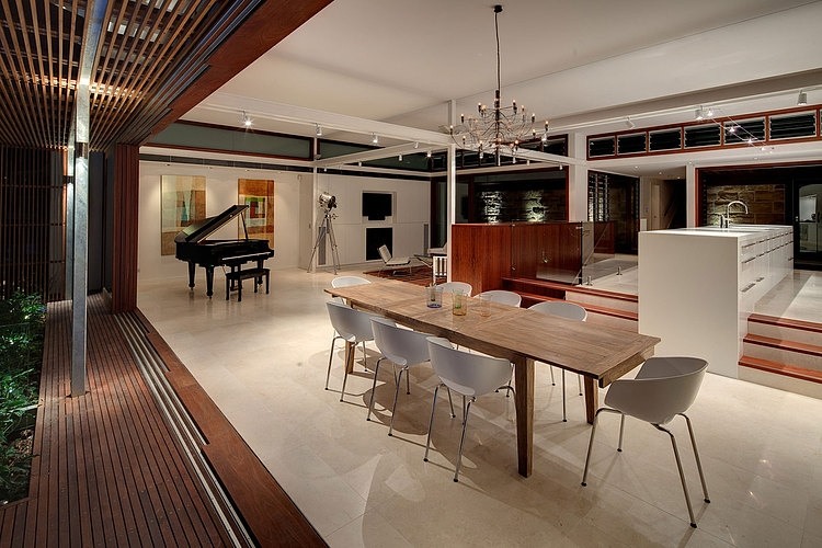Tennyson Point Residence by CplusC Architectural Workshop