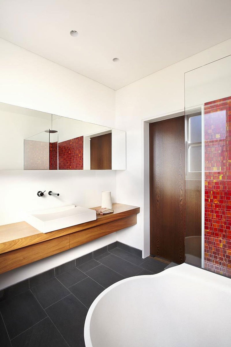 Bellevue Hill by Rolf Ockert Design