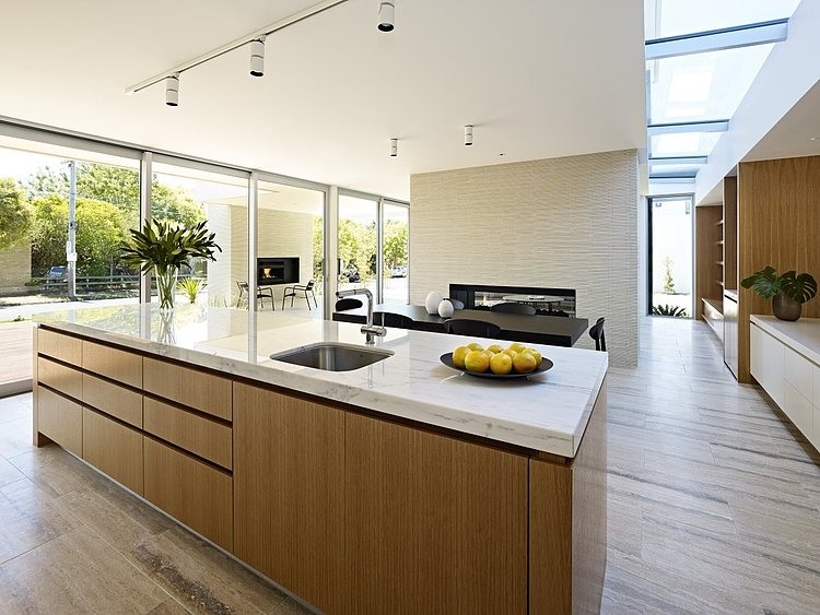 California House by InForm & Pleysier Perkins
