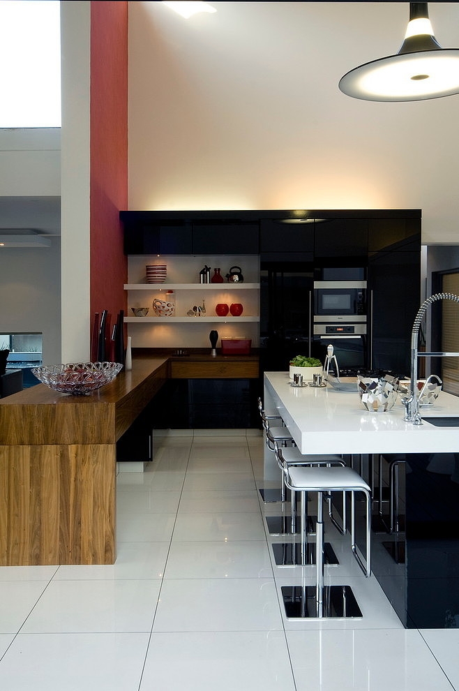 House Mosi by Nico van der Meulen Architects