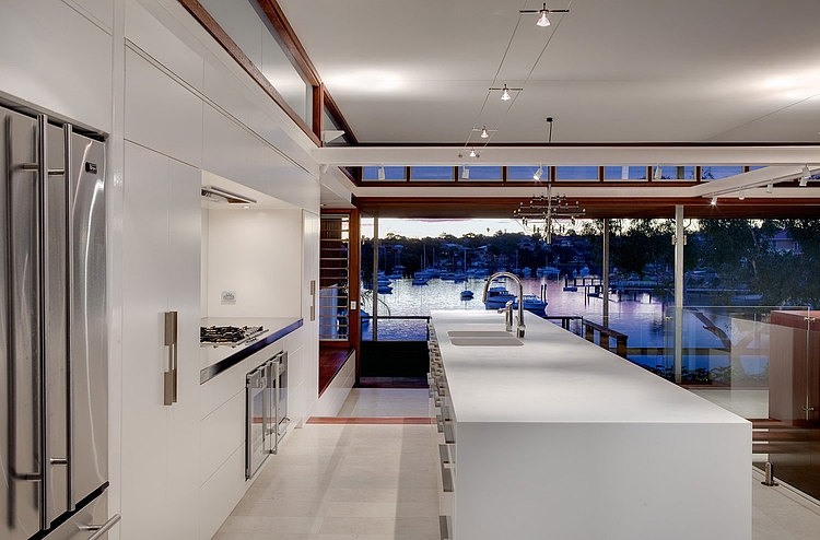 Tennyson Point Residence by CplusC Architectural Workshop