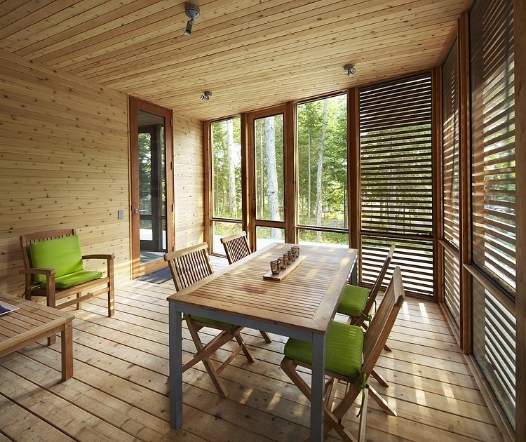 Stealth Cabin by Superkül