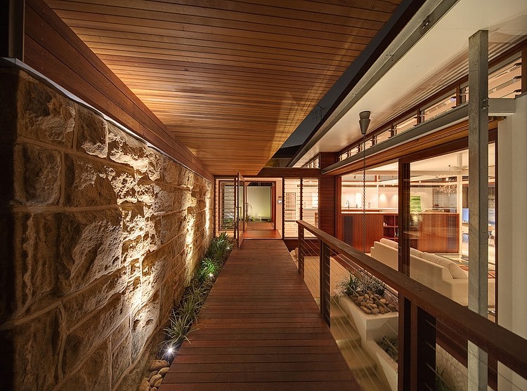 Tennyson Point Residence by CplusC Architectural Workshop