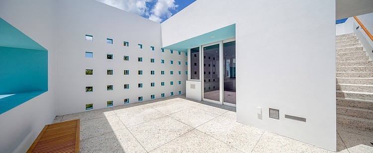 Sky House by Guy Peterson Office for Architecture