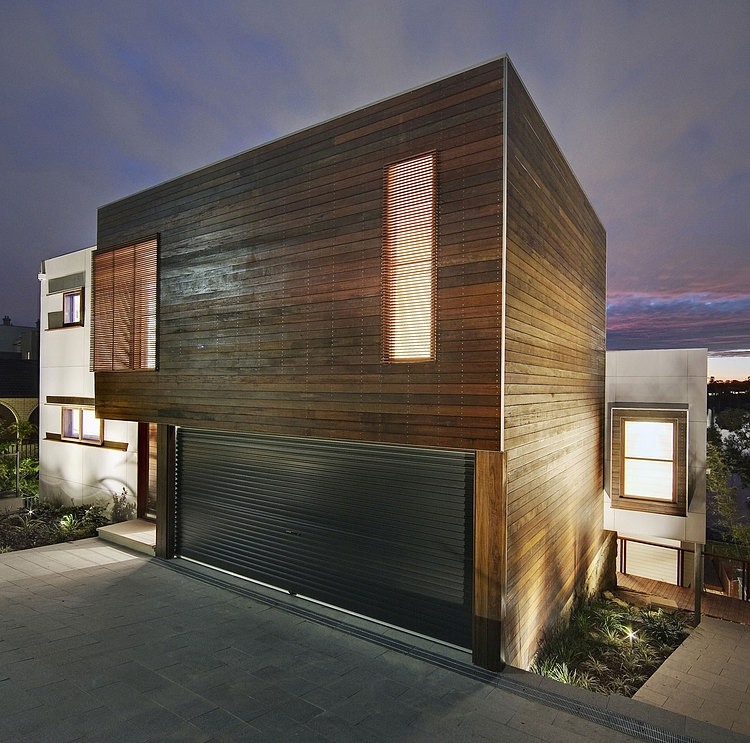 Tennyson Point Residence by CplusC Architectural Workshop