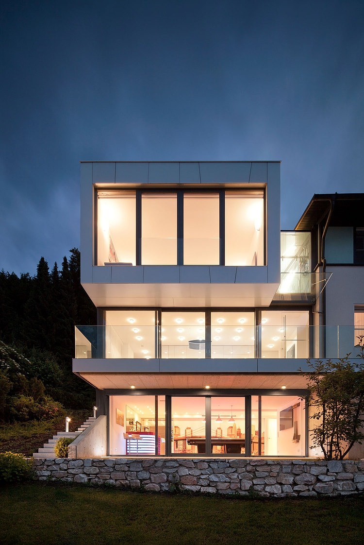 Lakeside House by Spado Architects