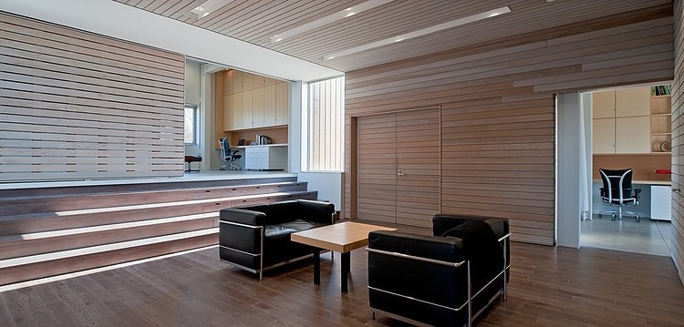 Two Hull House by MacKay-Lyons Sweetapple Architects