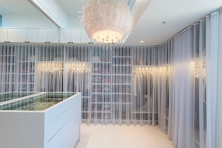 Dune Road House by Jason Klinge Residential Contracting