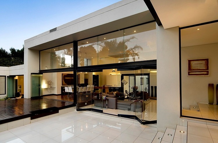 House Mosi by Nico van der Meulen Architects