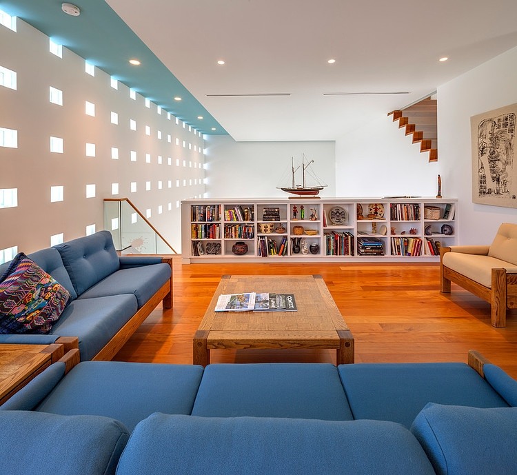 Sky House by Guy Peterson Office for Architecture