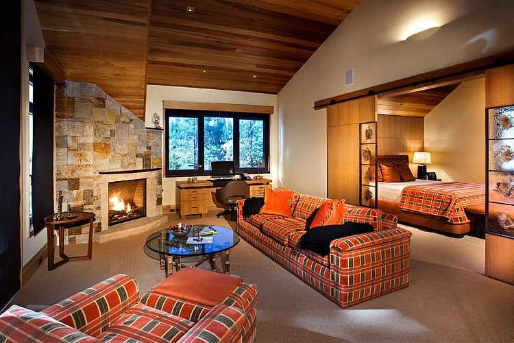 North Lake Tahoe Residence by Kelly & Stone Architects