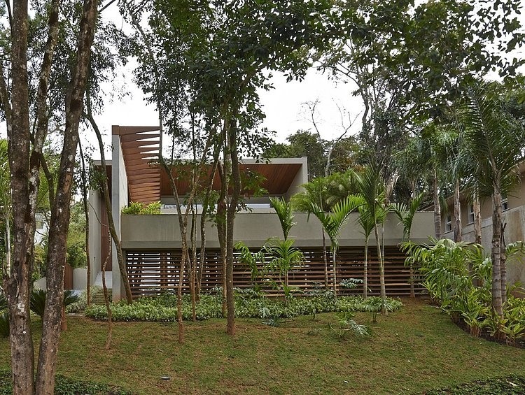 Bosque da Ribeira Residence by Anastasia Arquitetos