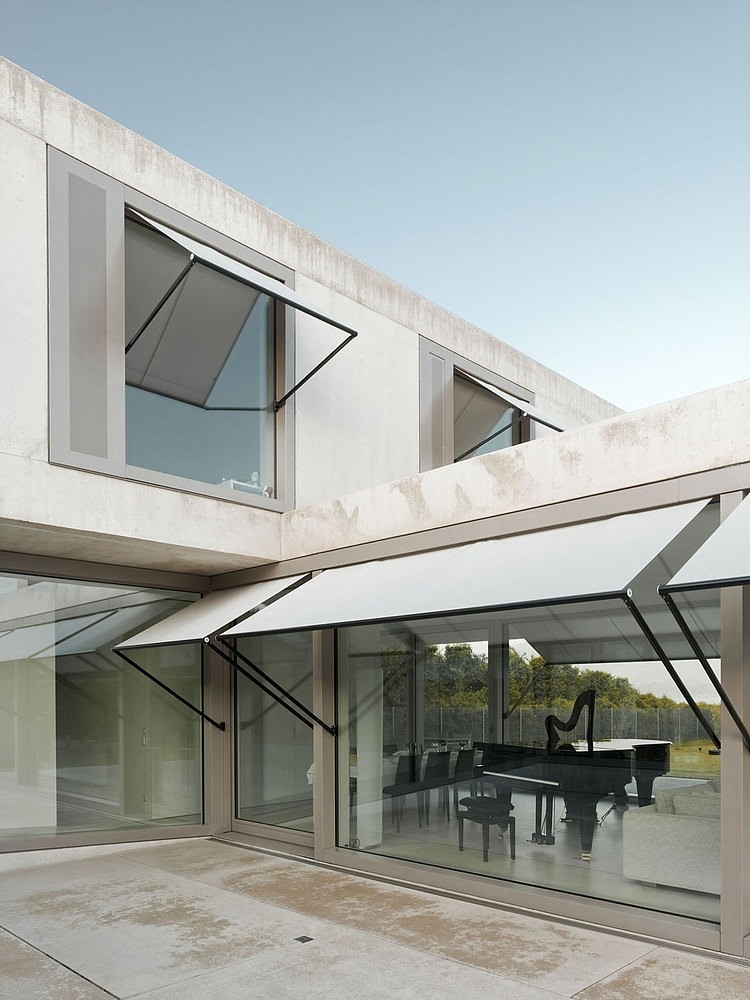 Villa M by Niklaus Graber + Christoph Steiger Architekten