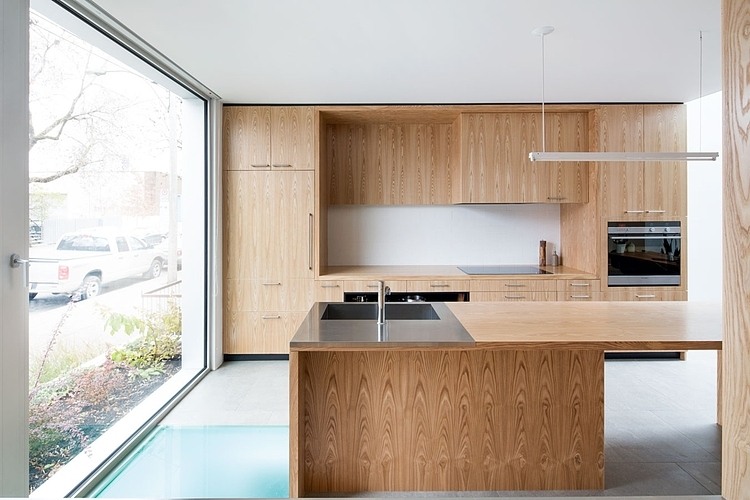 Alexandra Residence by Naturehumaine