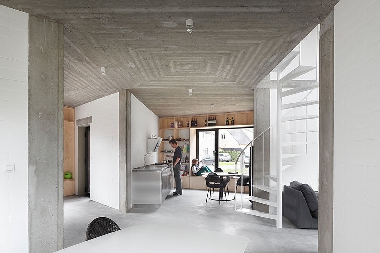 Home in Wondelgem by BLAF Architecten