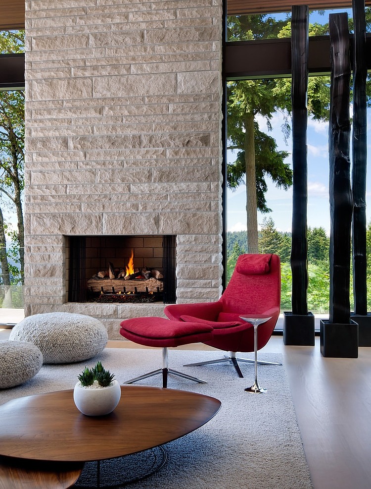 West Vancouver Residence by Claudia Leccacorvi