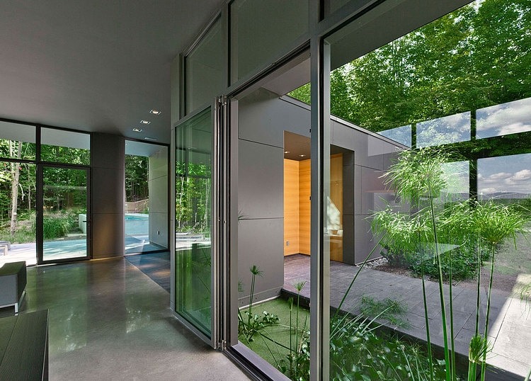 T House by Natalie Dionne Architecture