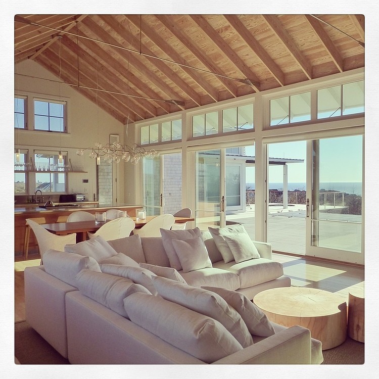 Swede Hill House by Aquidneck Properties